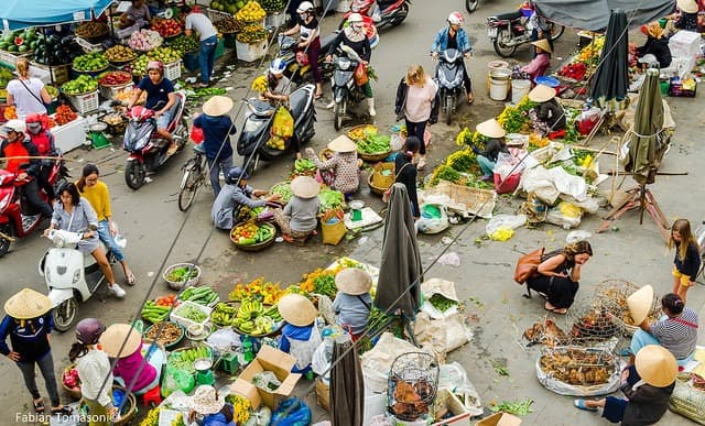 호이안 시장 : 베트남 현지 주민의 생활을 체험