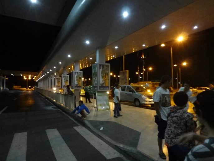 후에 공항 택시 정류장