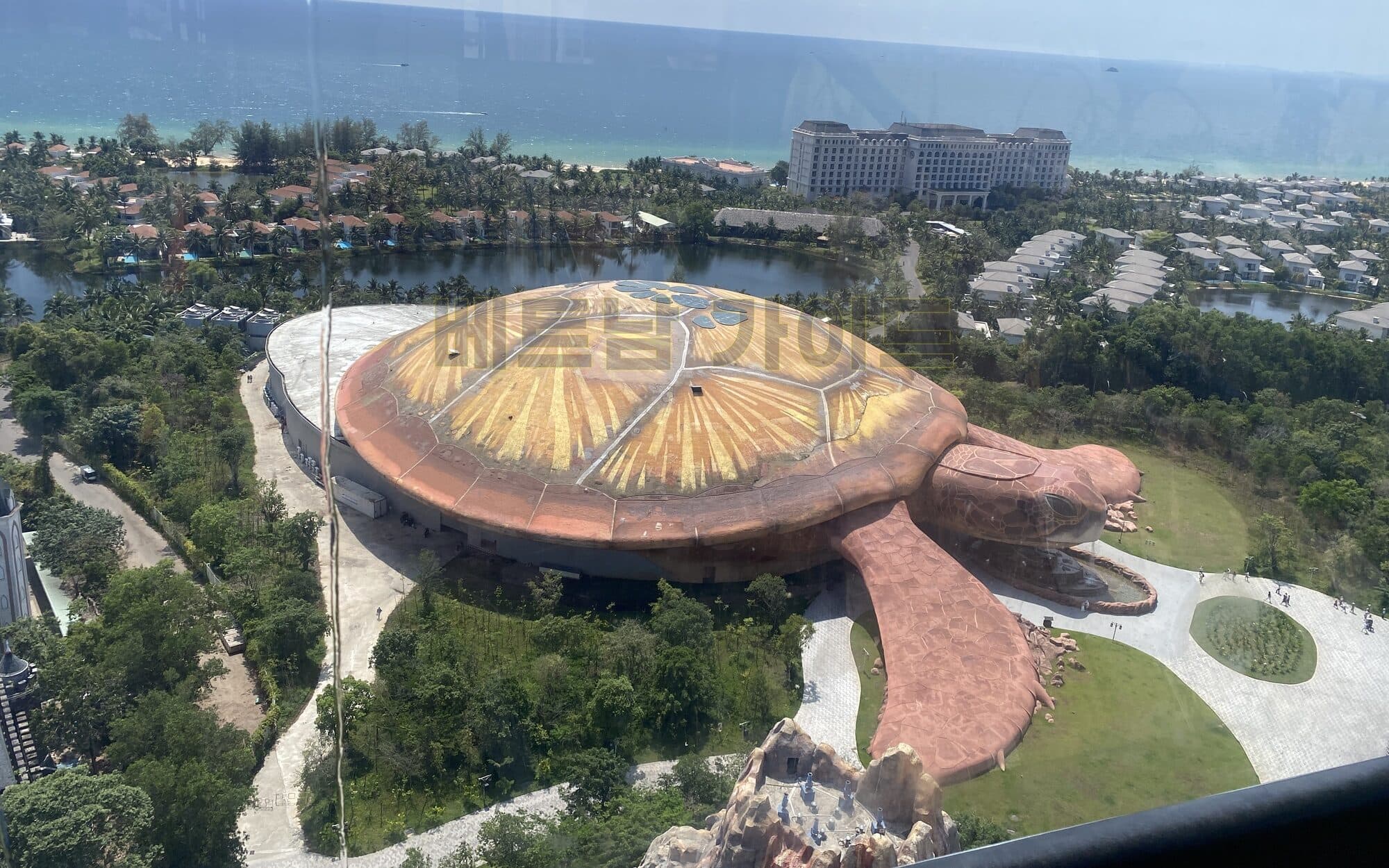 푸꾸옥 빈원더스 아쿠아리움의 전체 경관을 찍은 사진