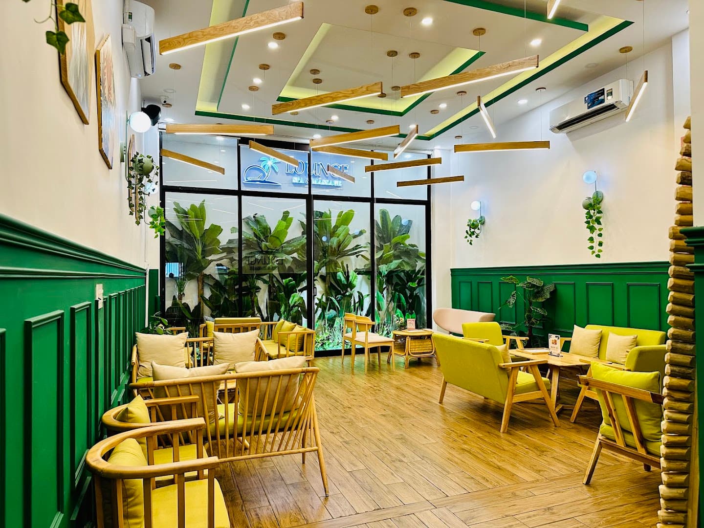 나트랑 라운지스파 앤 마사지