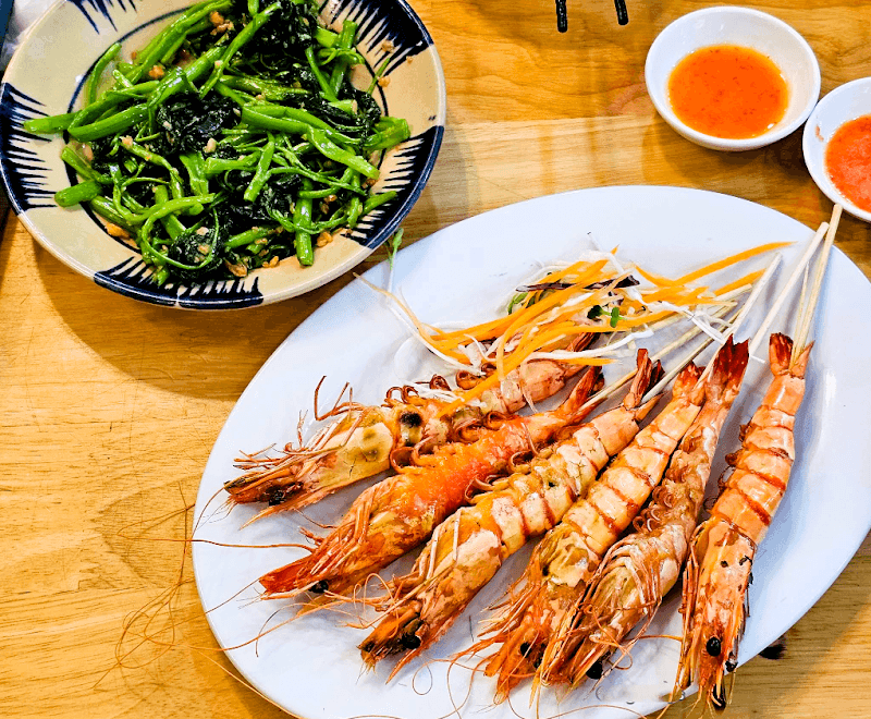 나트랑 Luong Son Cang Restaurant