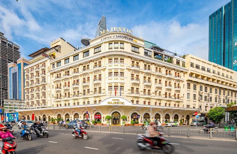 호치민 Hotel Majestic Saigon
