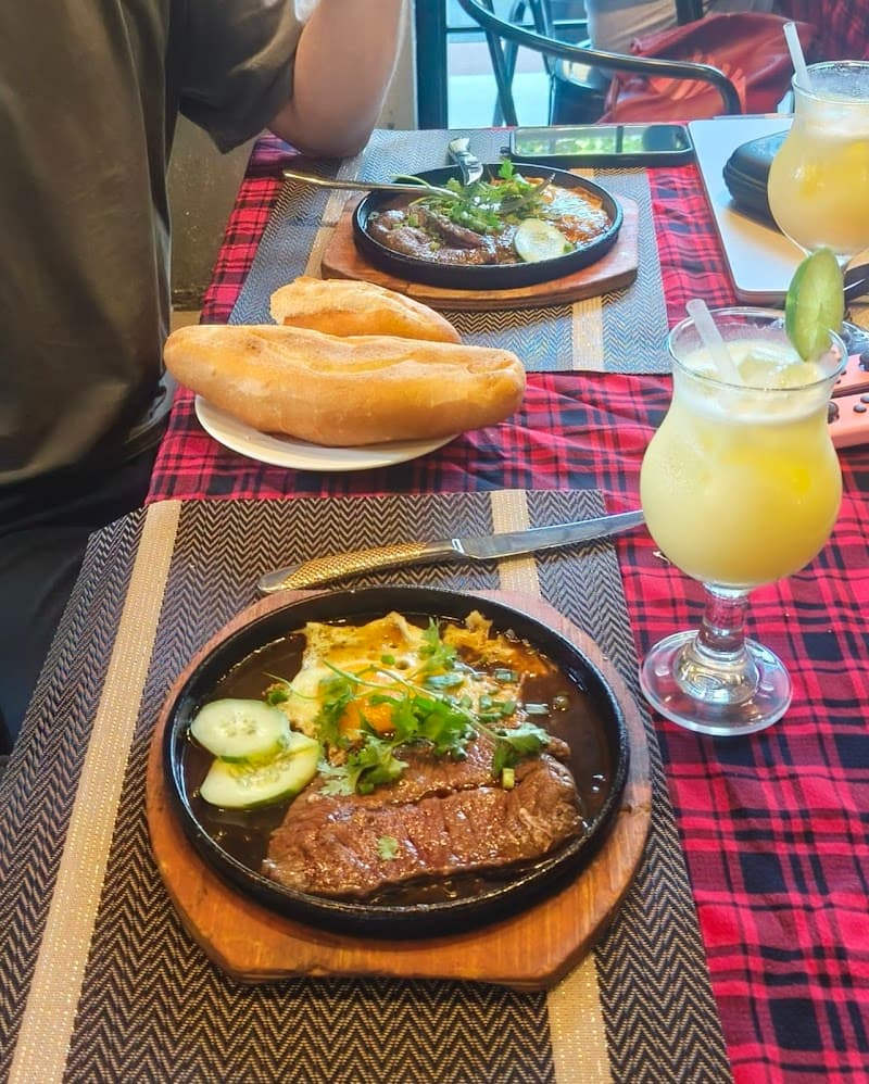 나트랑 Anrizon Steakhouse Nha Trang