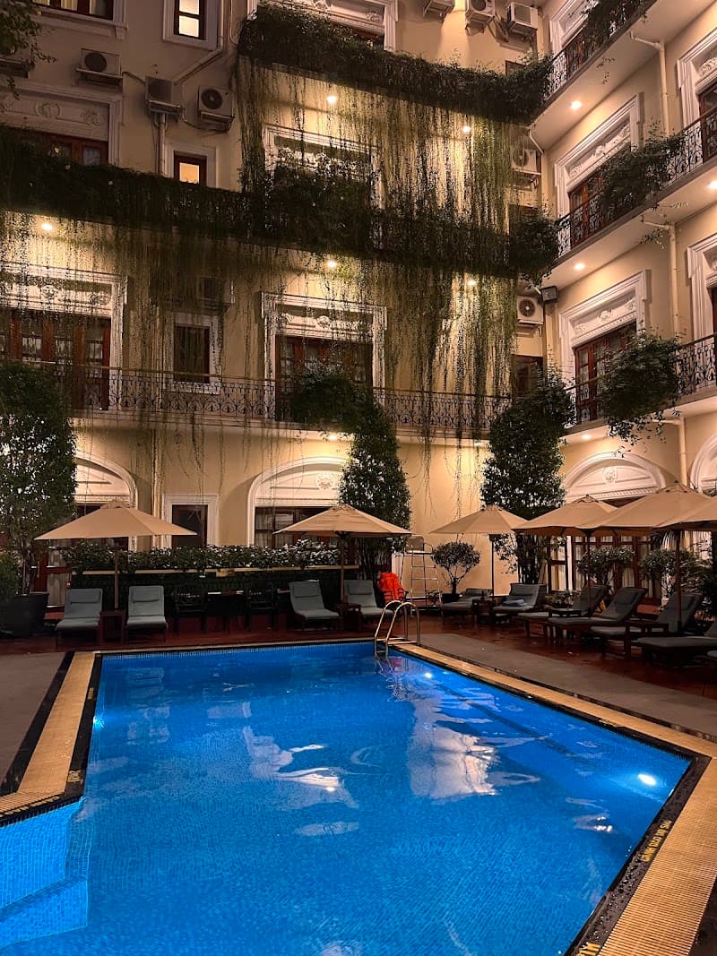 호치민 Hotel Majestic Saigon