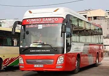 1080px-Samco_Primas_sleeper_bus_in_Vietnam